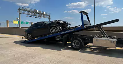 Flatbed Towing Services in Uptown, TX